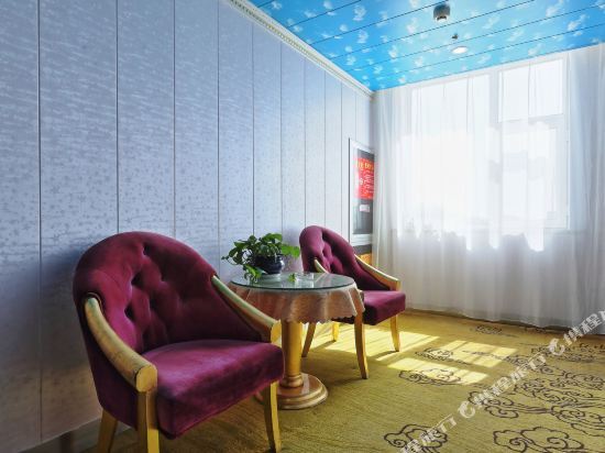 Zhongwei Nadi Fashion Hotel — фото 1