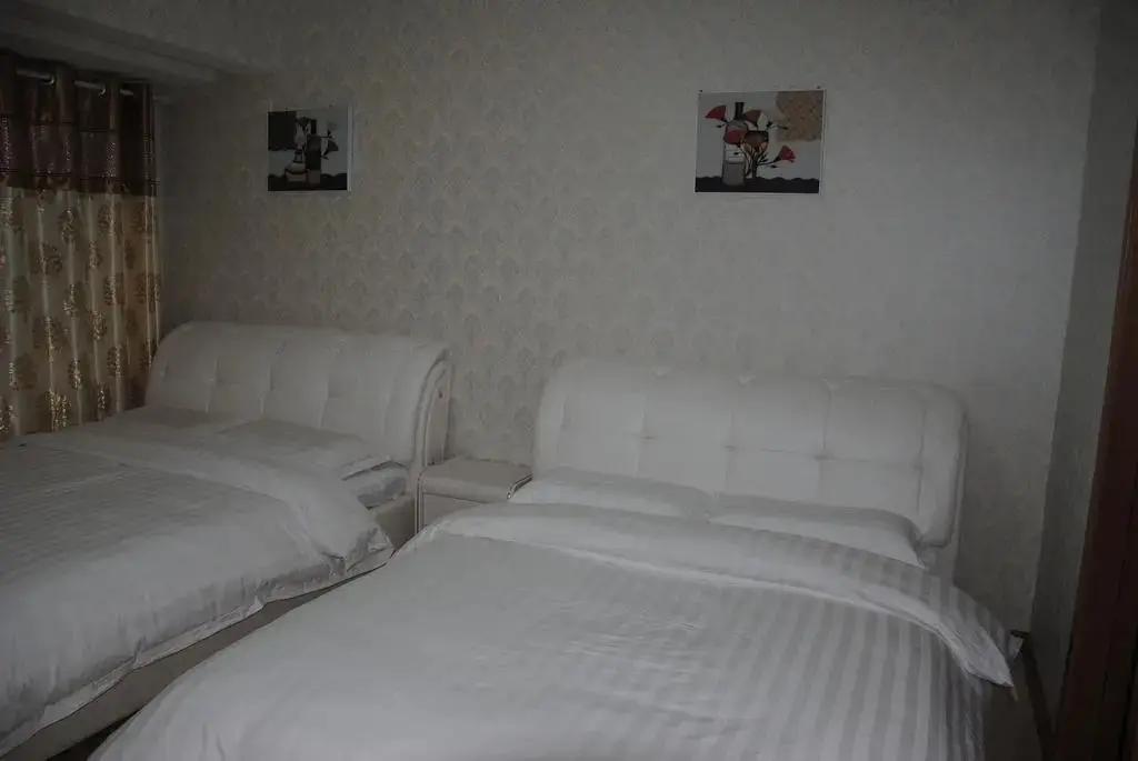 Xi'an Day By Day Apartment Hotel — фото 1