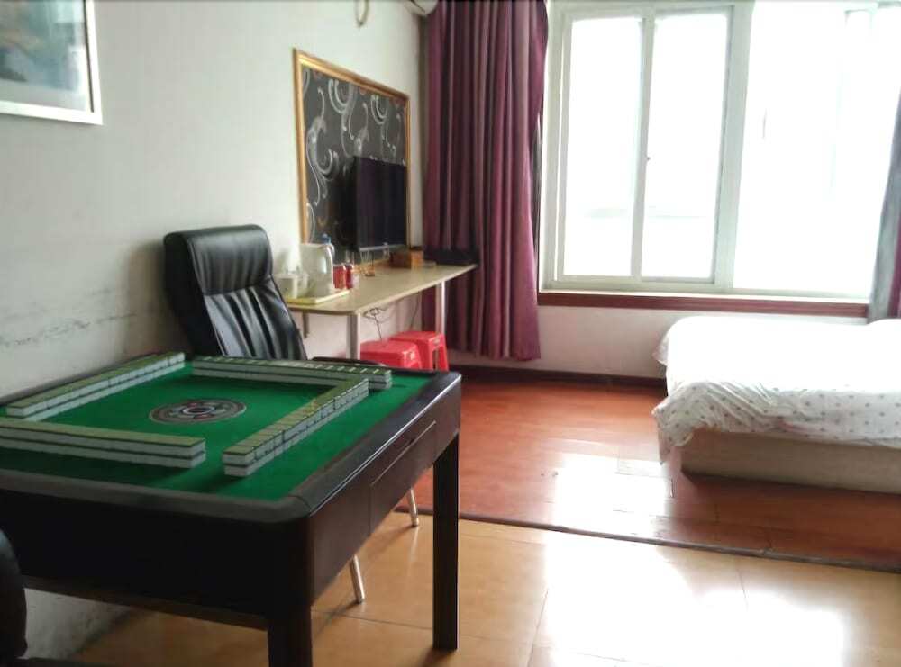 Гуанчжоу: Donghua Hotel-Guangzhou Exhibition Branch