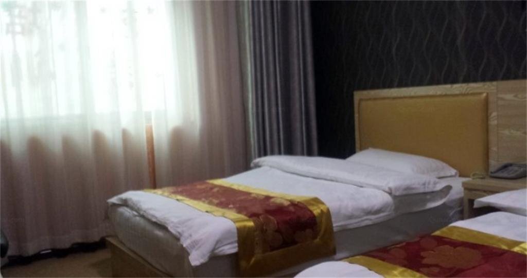 Цзяочжоу: Jiaozuo Jiangtian Express Hotel