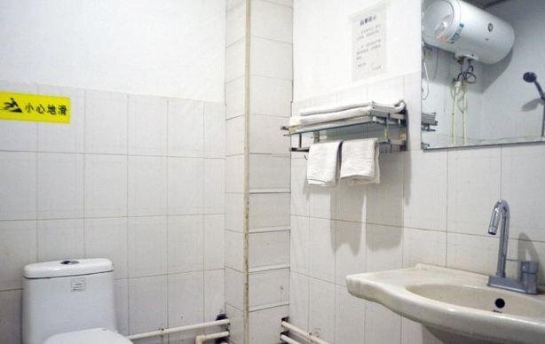 Цзяочжоу: Jiaozuo Jiangtian Express Hotel