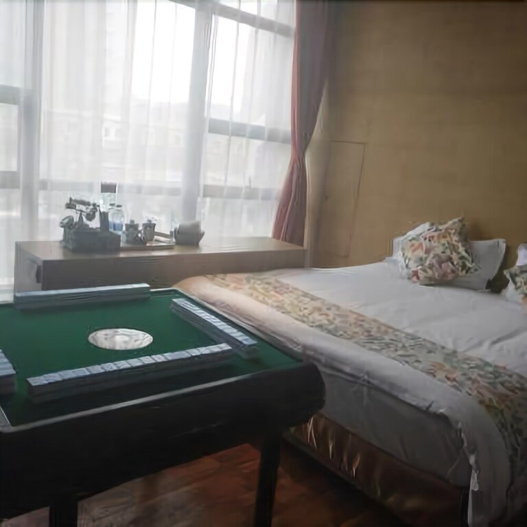 Сиань: Xi'an Bell Tower Four Seasons Apartment