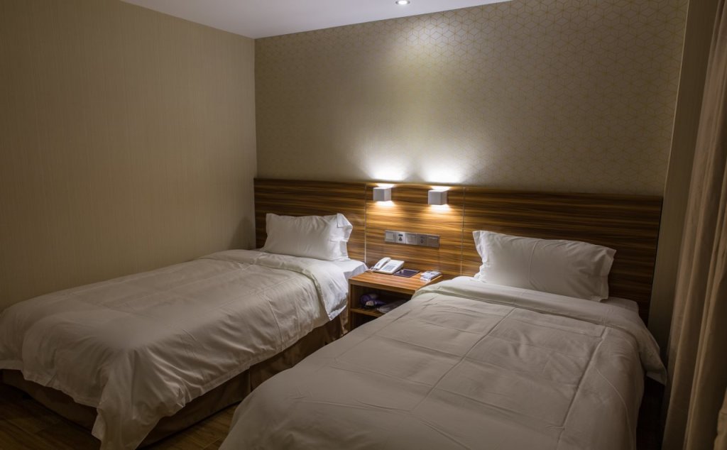 Guangzhou Hengchao Holiday Hotel — фото 1