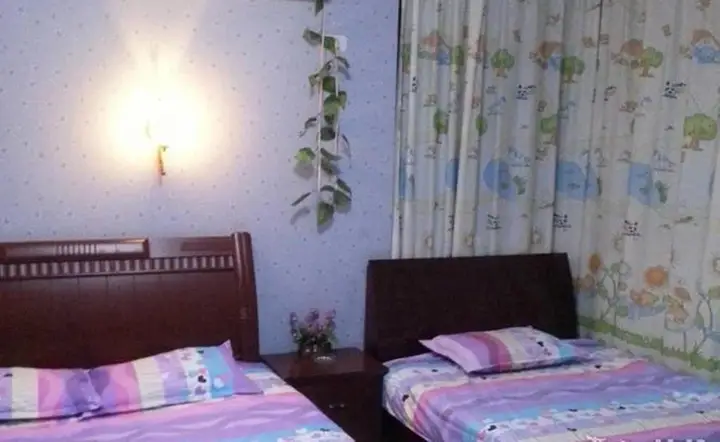 Цзясинь: Shuijie Xiaoyuan Inn