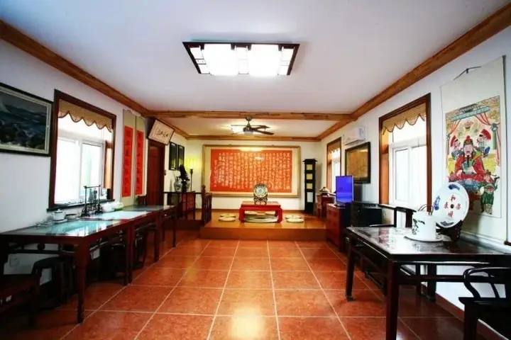 Циндао: Laoshan Minsu Hostel