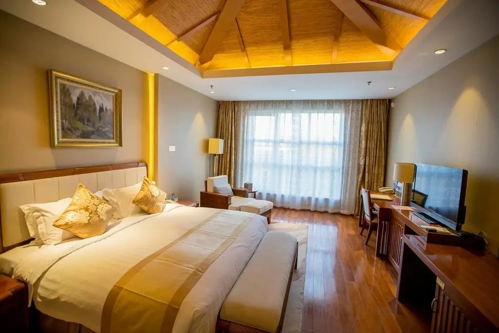 Таншань: Grand Metropark Hotel Violet Swan