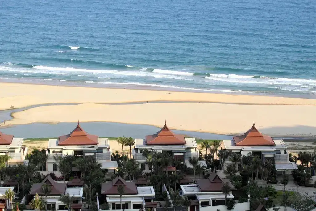 Линшуй: Hainan Cherish Yearn V Club
