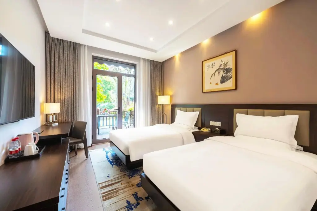 Пекин: Fragrant Hills Holiday Business Hotel