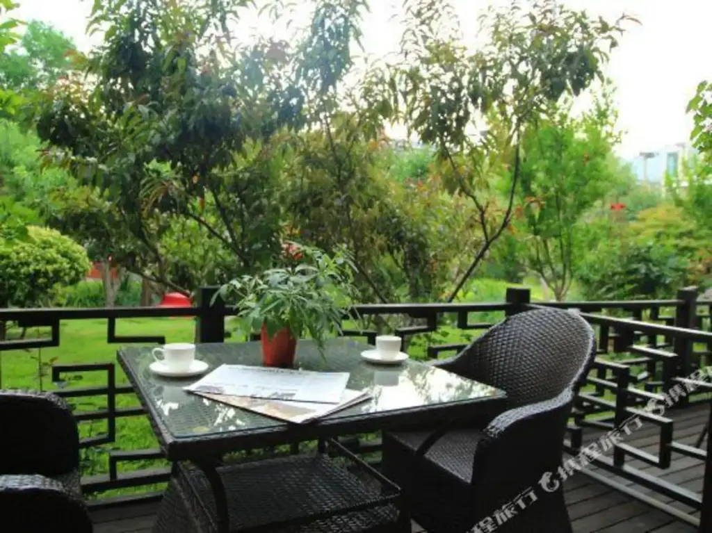Пекин: Fragrant Hills Holiday Business Hotel