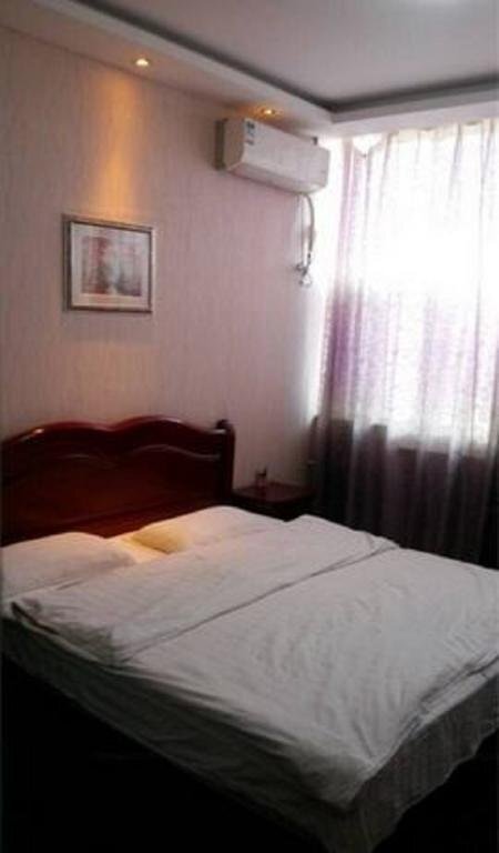 Иньчуань: Home Away From Home Business Inn