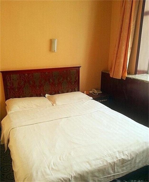 Урумчи: Urumchi Lisen Business Hotel
