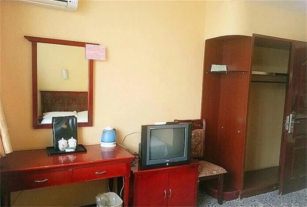 Урумчи: Urumchi Lisen Business Hotel