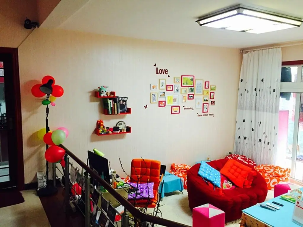 Чунцин: Suixingerxing Capsule Youth Hostel