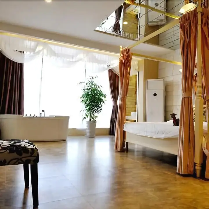Сюйчжоу: The Love of Maple Theme Hotel