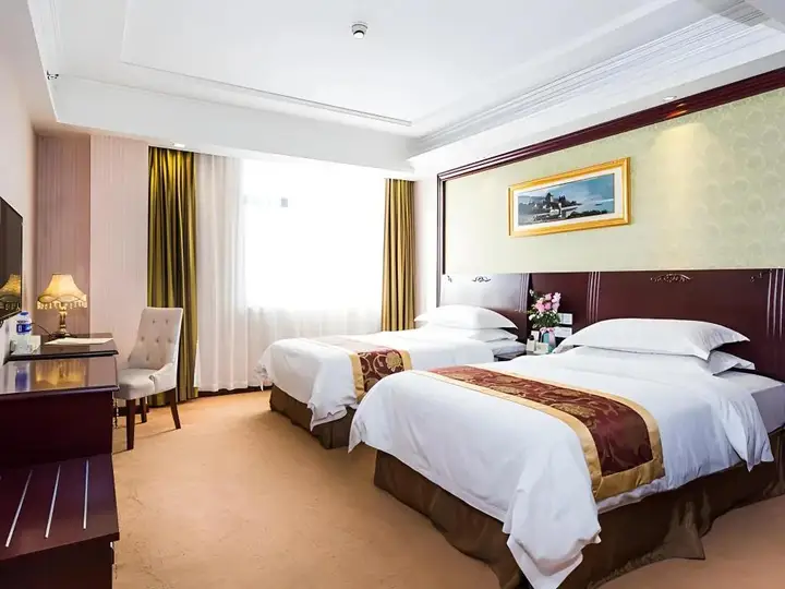 Шанхай: Vienna Hotel Shanghai Puong Jinqiao Park