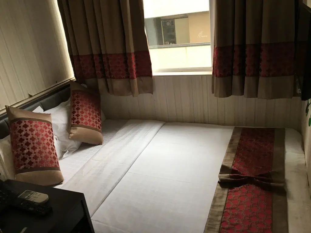 Гонконг: Seasons Hotel - Tsim sha tsui