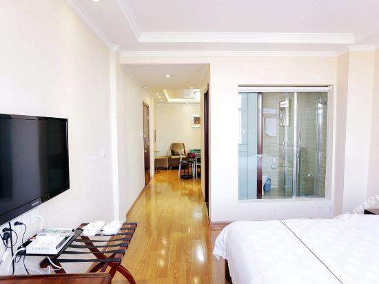 Нанкин: Nanjing Qingguo Holiday Hotel