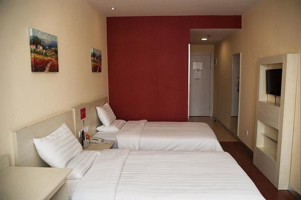 Чэнду: Hanting Express Hotel Chengdu Jinsha Branch