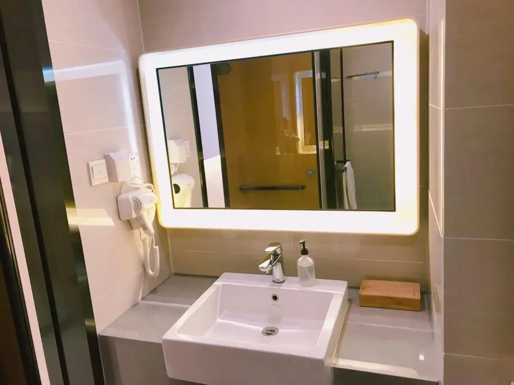 Тяньцзинь: JI Hotel Tianjin Meijiang Convention and Exibition Center