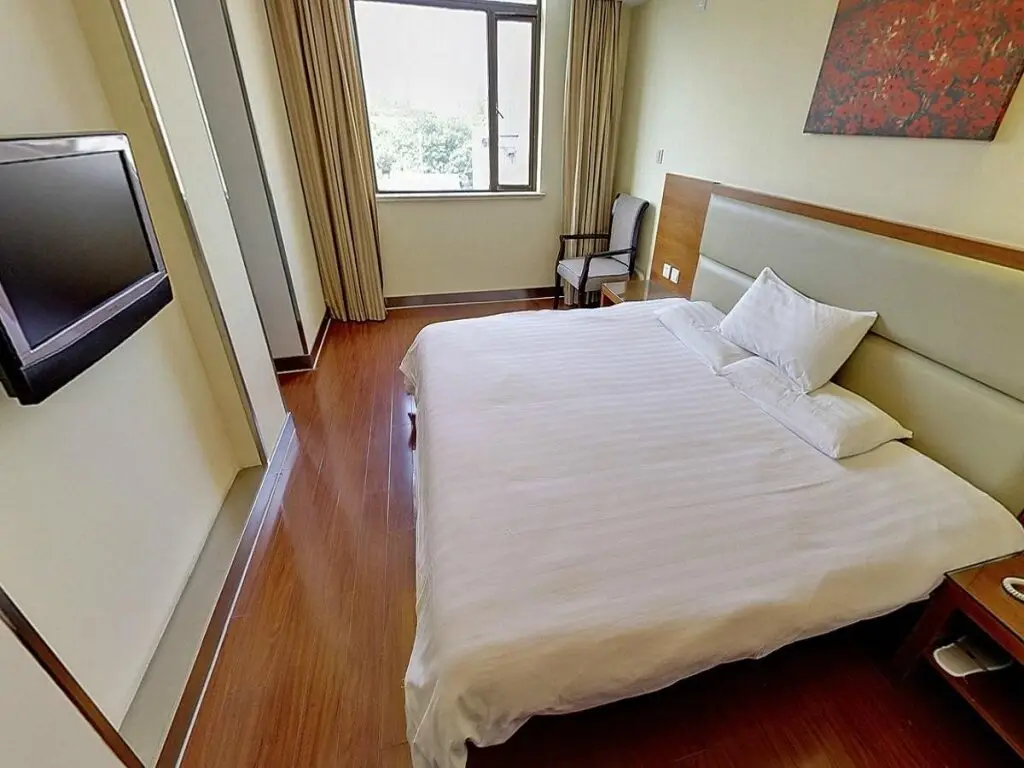 Шанхай: Hanting Express Hotel Shanghai Minsheng Road