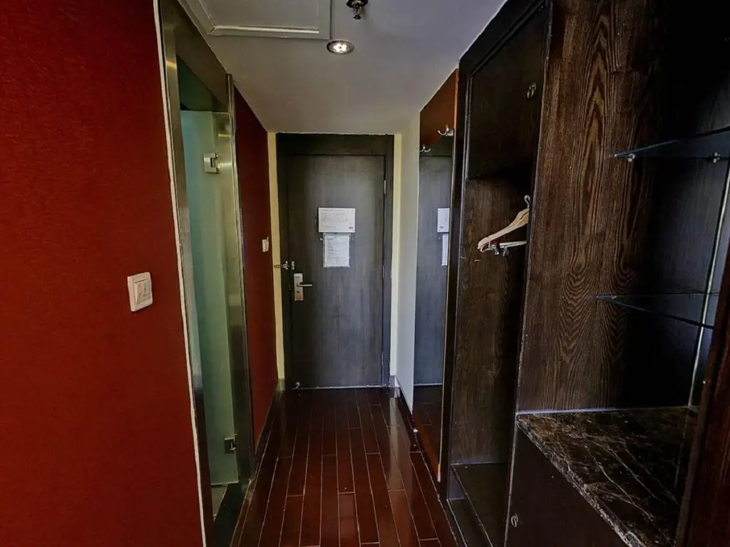 Шанхай: Hanting Express Hotel Shanghai Minsheng Road