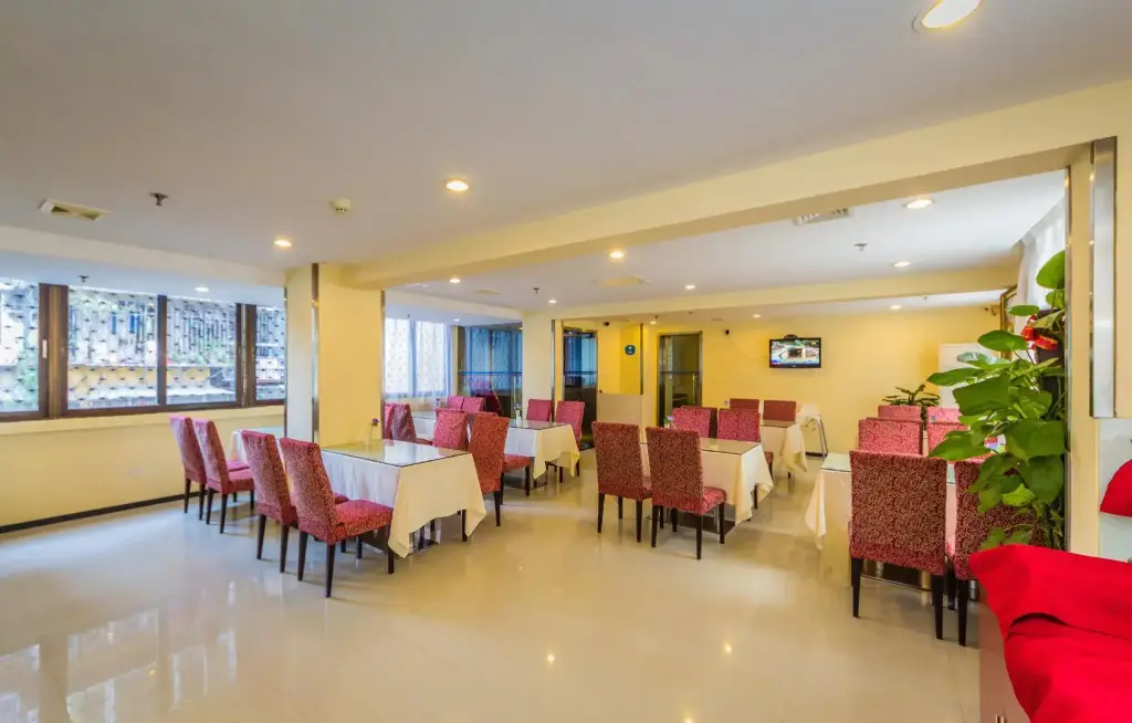 Фучжоу: Hanting Fuzhou Railway Station Hotel