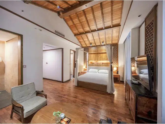 Чжэнчжоу: Qianna Hotel Zhengzhou Exhibition Center Branch