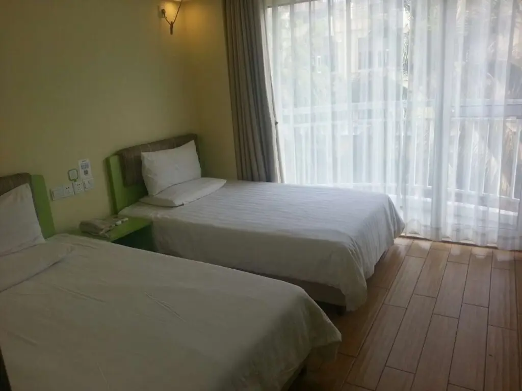 Санья: Hi Inn Sanya Bay Branch