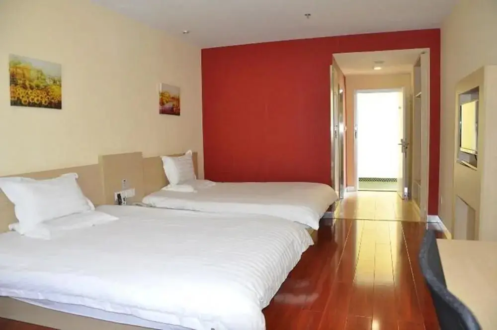 Хучжоу: Hanting Hotel Anji Shengli East Road