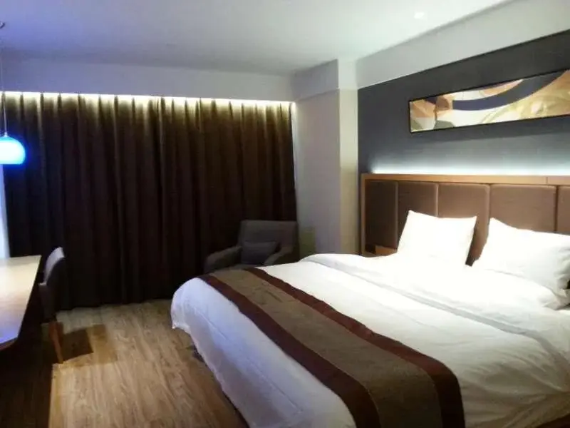 Наньтун: Starway Hotel Nantong Sports Convention Center