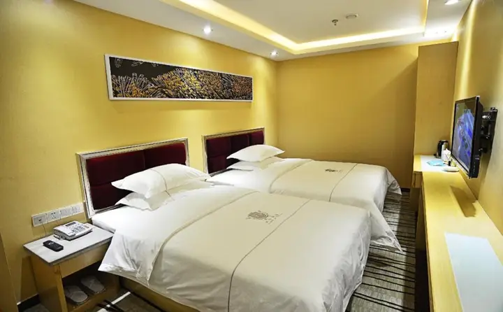 Гуанчжоу: FangJie Hotel( Tee Mall Branch)
