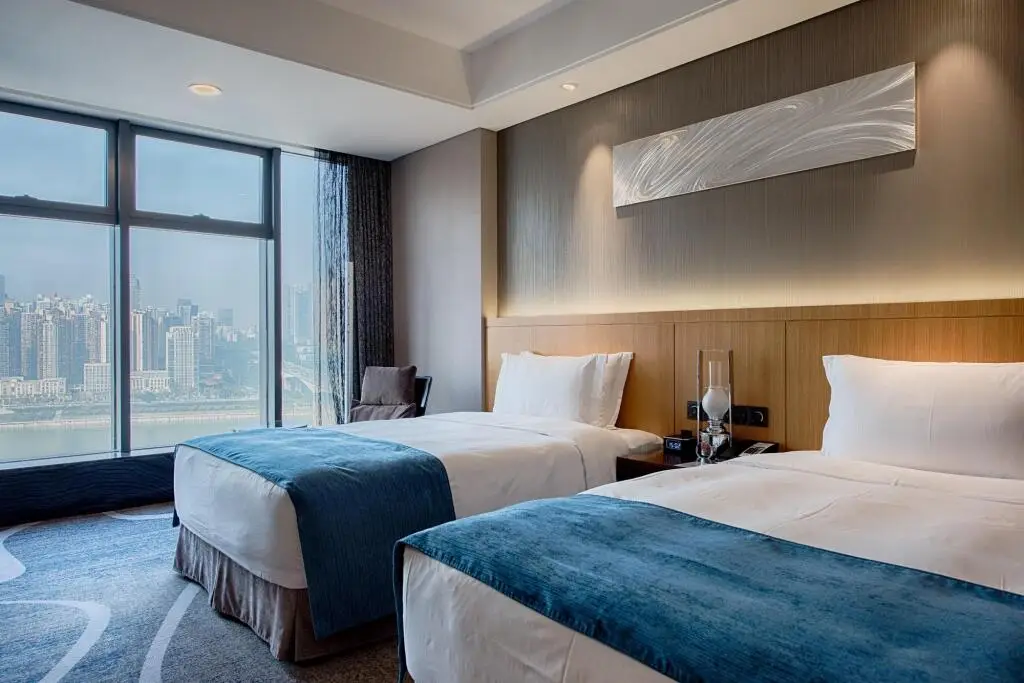 Чунцин: C Plaza Hotel CQ Jiefangbei Hongya Cave