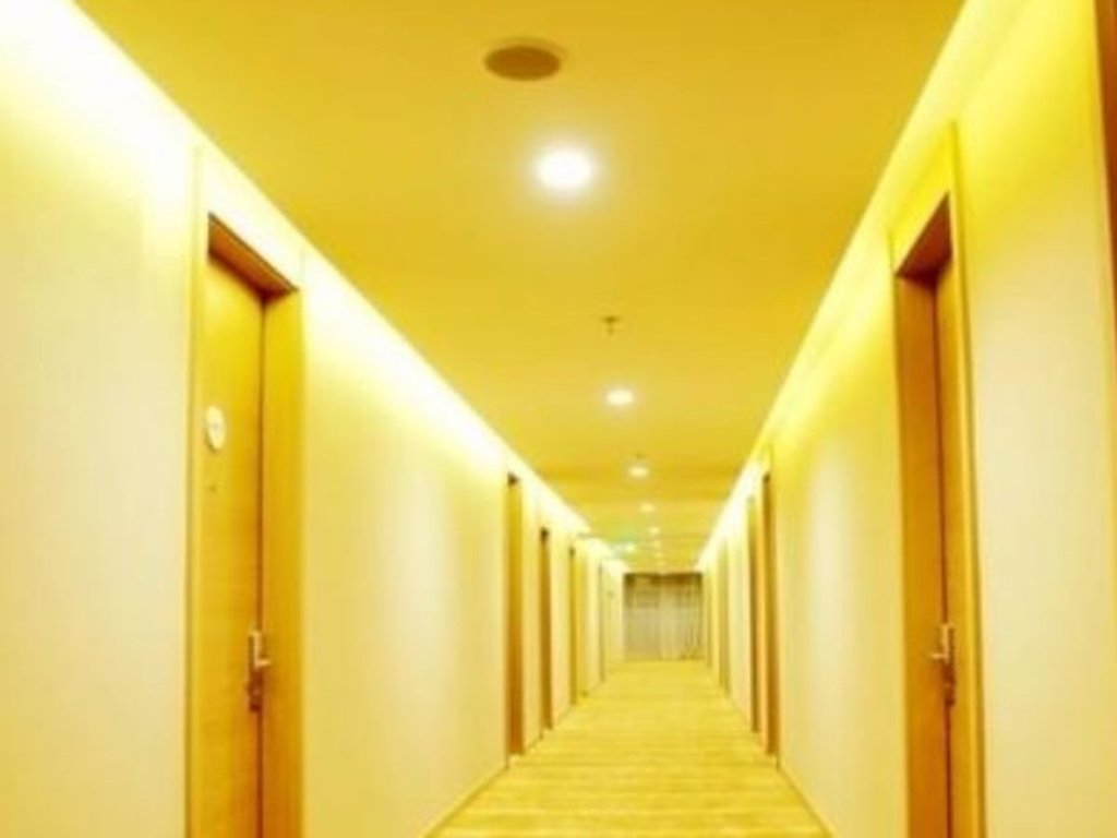 Цзясинь: Ji Hotel (Haining Haichang South Road Leather City