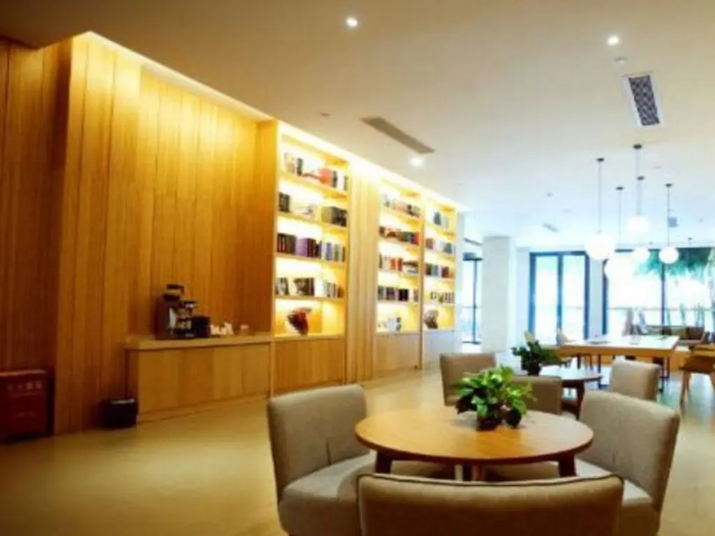 Цзясинь: Ji Hotel (Haining Haichang South Road Leather City