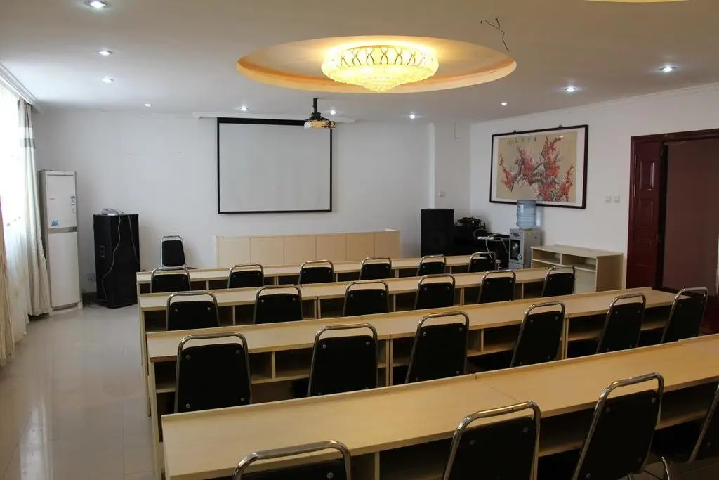 Циндао: Qingdao Ri Yue Ju Hotel