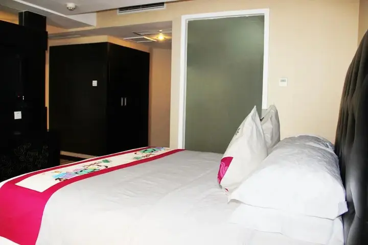 Чэнду: Minshan Ane Grand Hotel