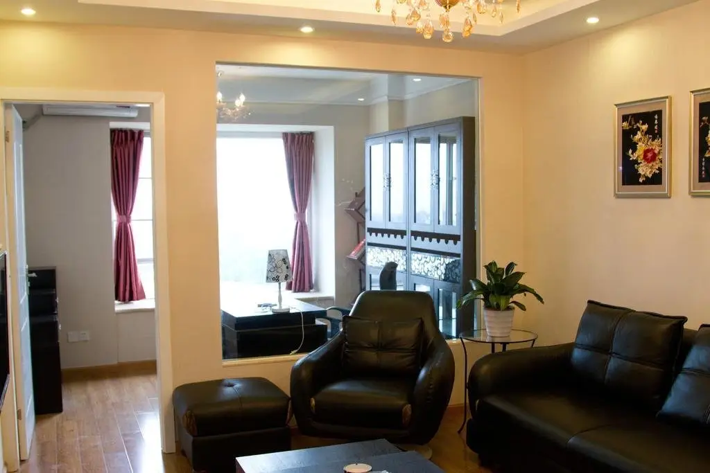 Чэнду: Chengdu City Theme Hotel