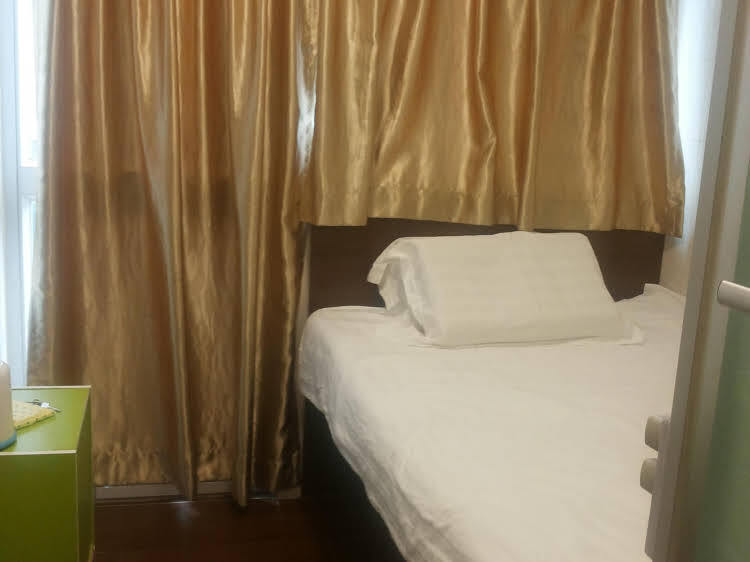 Коулун: Shan Lam - Shine Hostel
