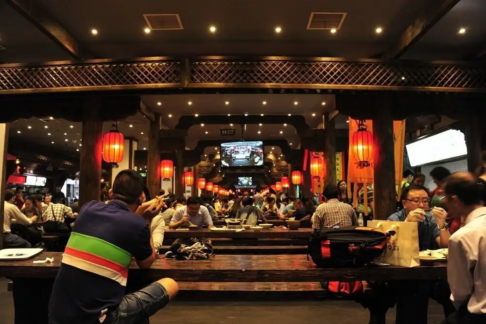 Чэнду: Chunxi Fang Old Chengdu Inn
