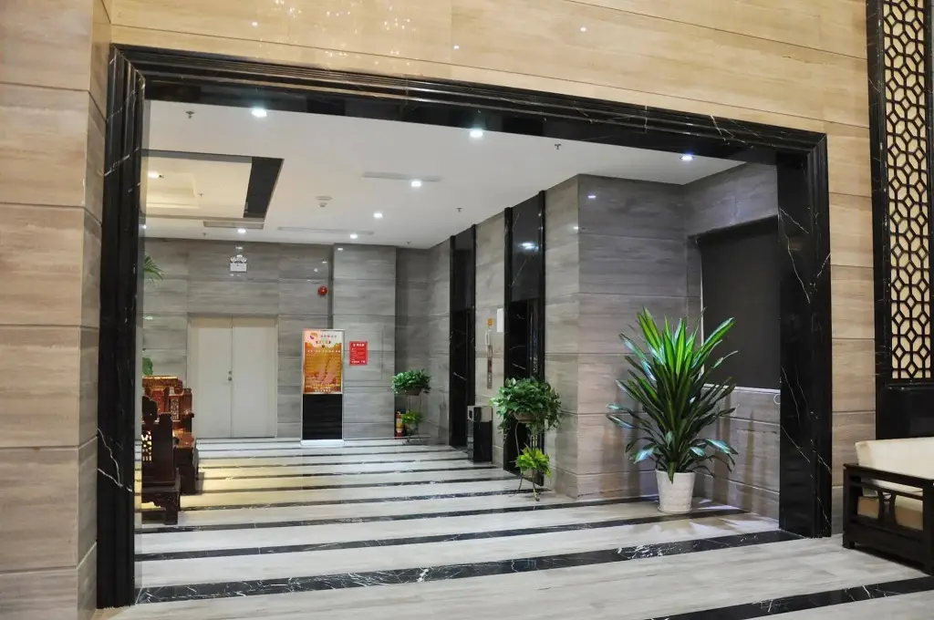 Шэньчжэнь: Campanile Hotel (Shenzhen Longcheng Plaza Metro Station)