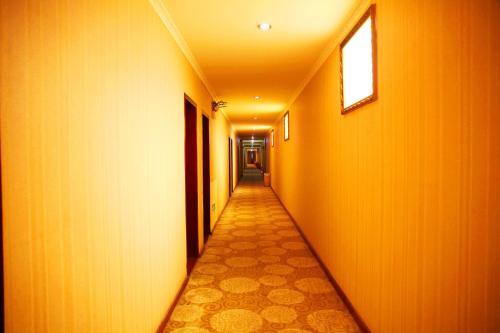Chengdu Airport JS Express Inn — фото 1
