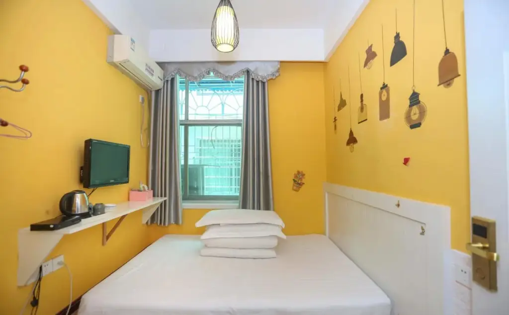 Чжанцзяцзе: AiShang Hostel