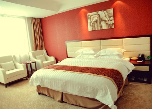 Циньцзянчжэнь: Ganzhou Sanhai Business Hotel
