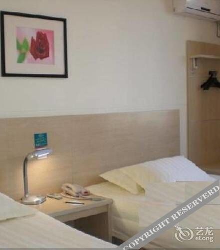 Харбин: Hanting Express Harbin Nanjijie Road