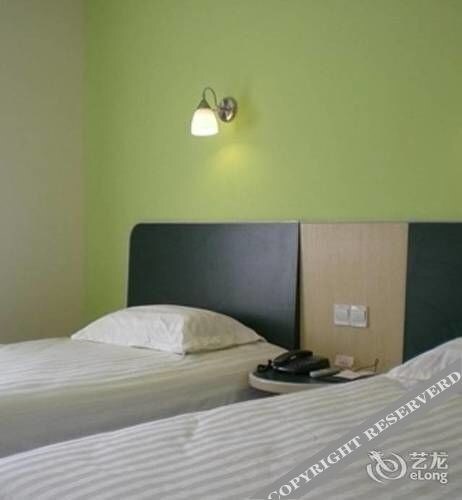 Харбин: Hanting Express Harbin Nanjijie Road