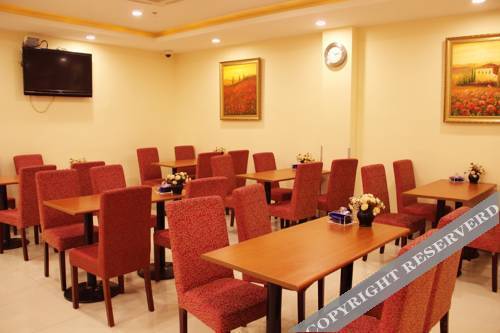 Ухань: Hanting Express Wuhan Wuhan University