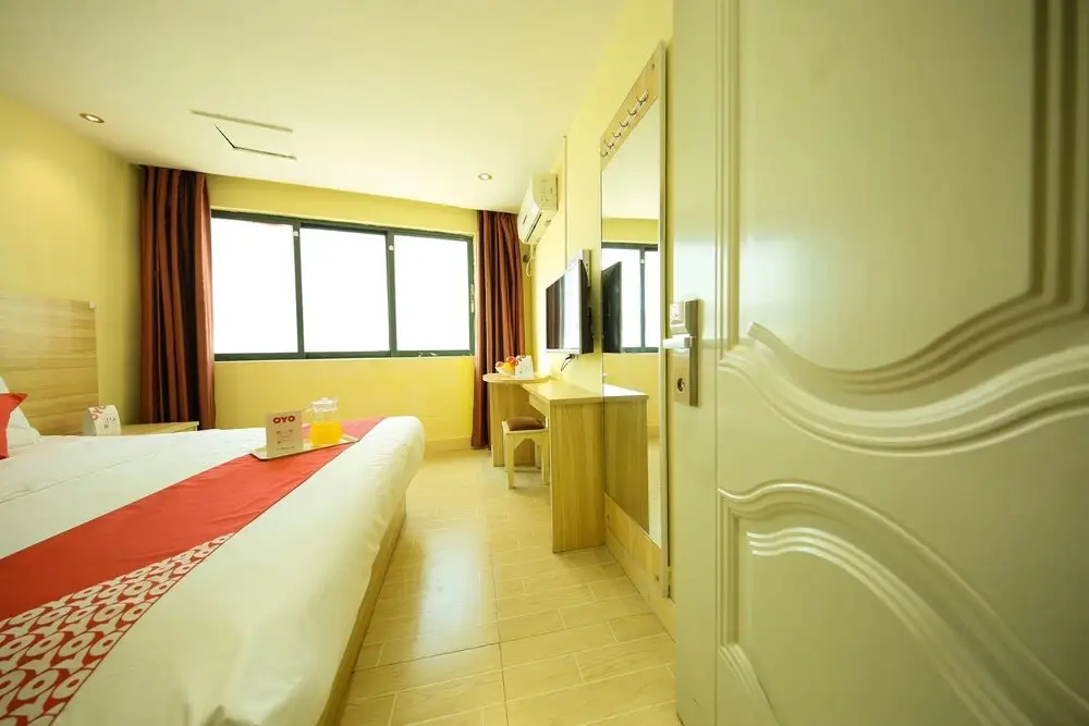 Шэньчжэнь: OYO 8012 Hua Yue Hotel