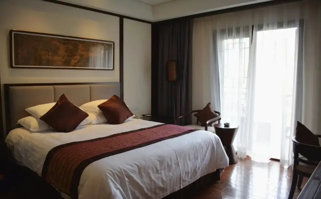 Цзясинь: Grand House Haining