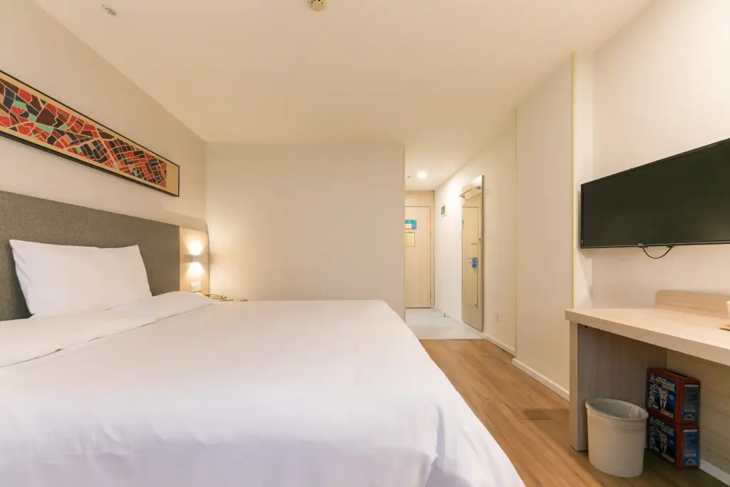 Гуанчжоу: Hanting Hotel Guangzhou Yantang Metro Station