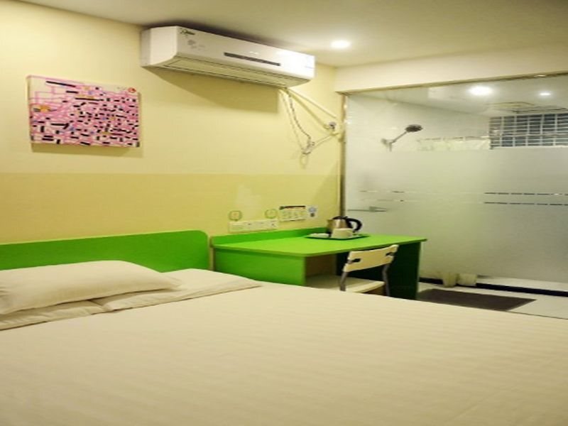 Нинбо: Hi Inn Ningbo Tianyi Square Branch